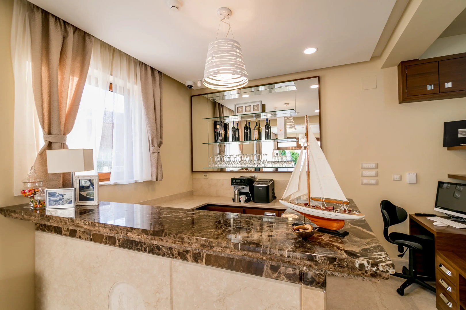 Апартаменты Hedera Residences  Kumbor