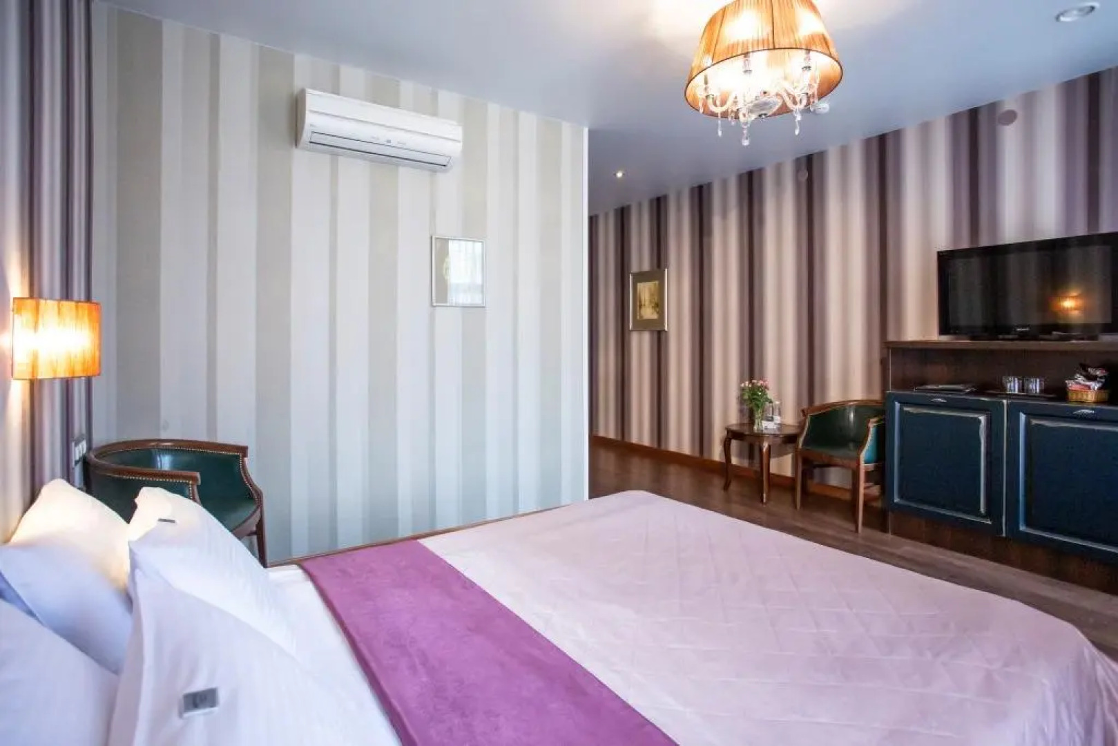 Отель Мартин