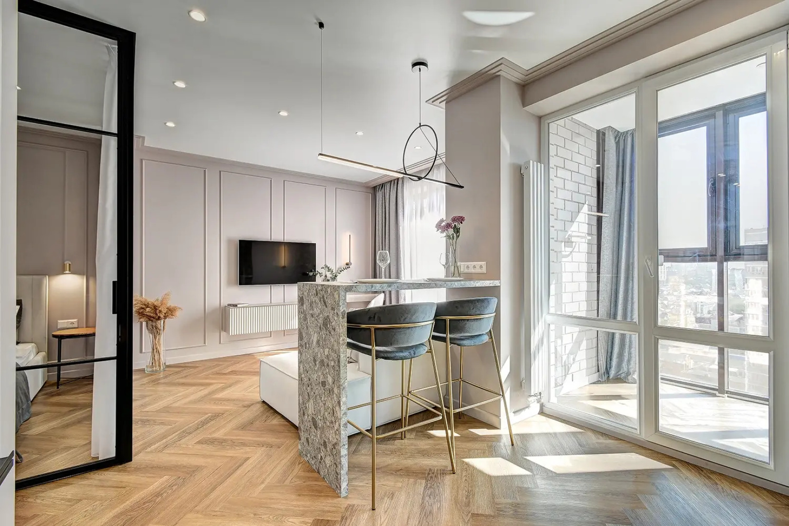 Квартира Пыльная Роза в ЖК Маршал