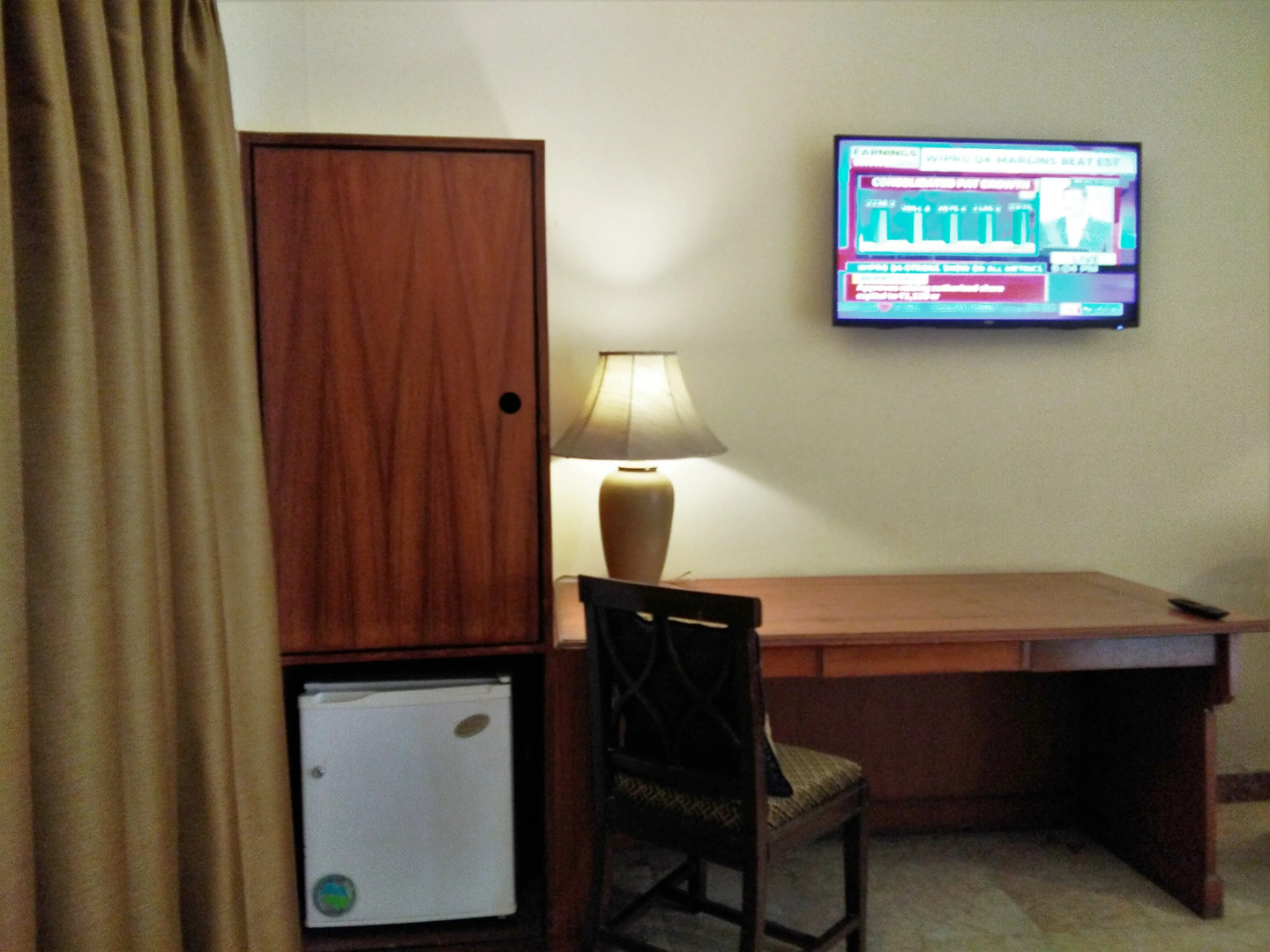 Отель Dayal Lodge