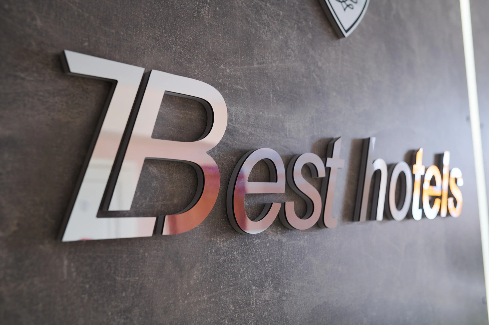 Отель Айсберг