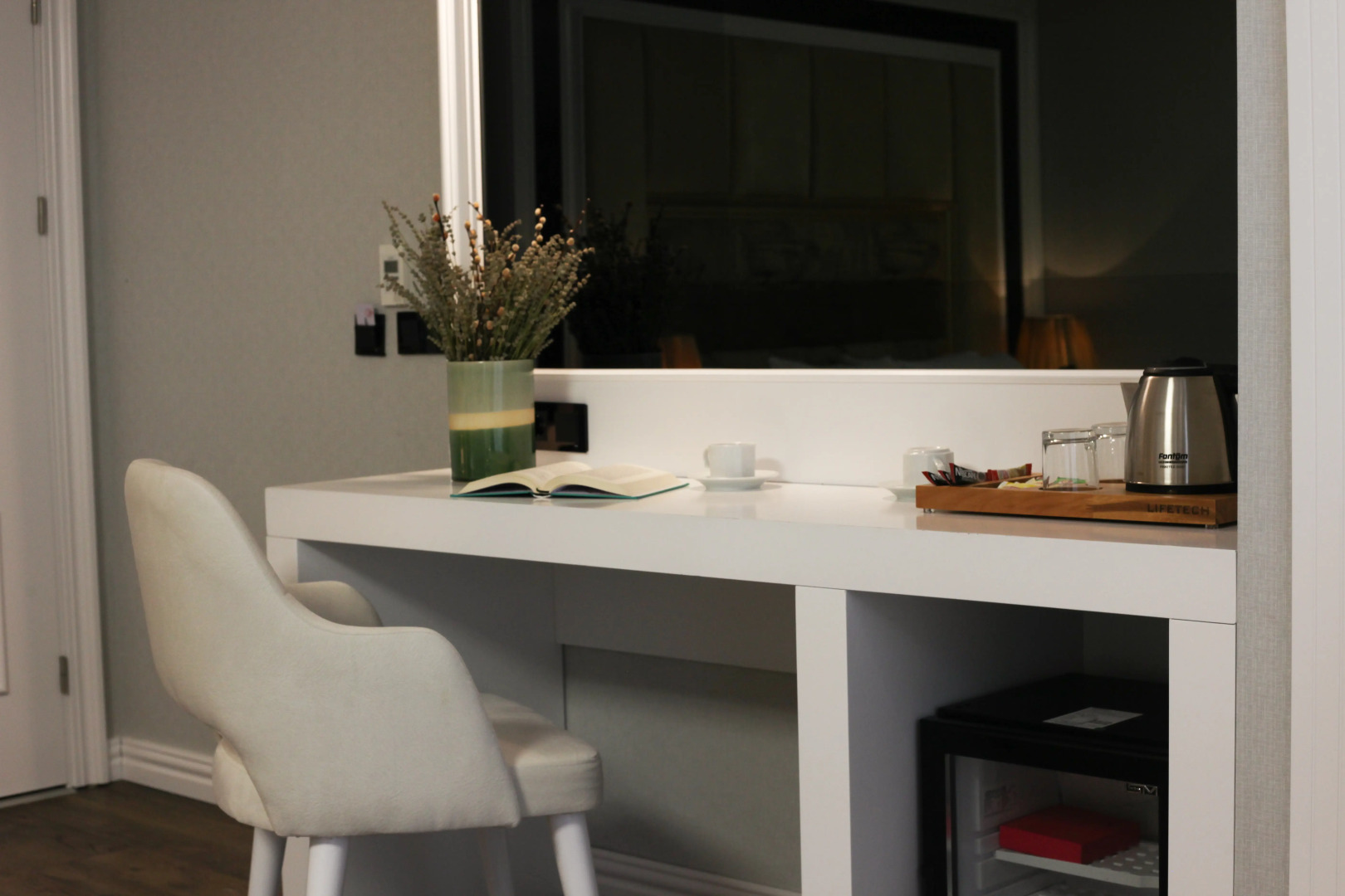 Отель Pell Palace Hotel & Spa