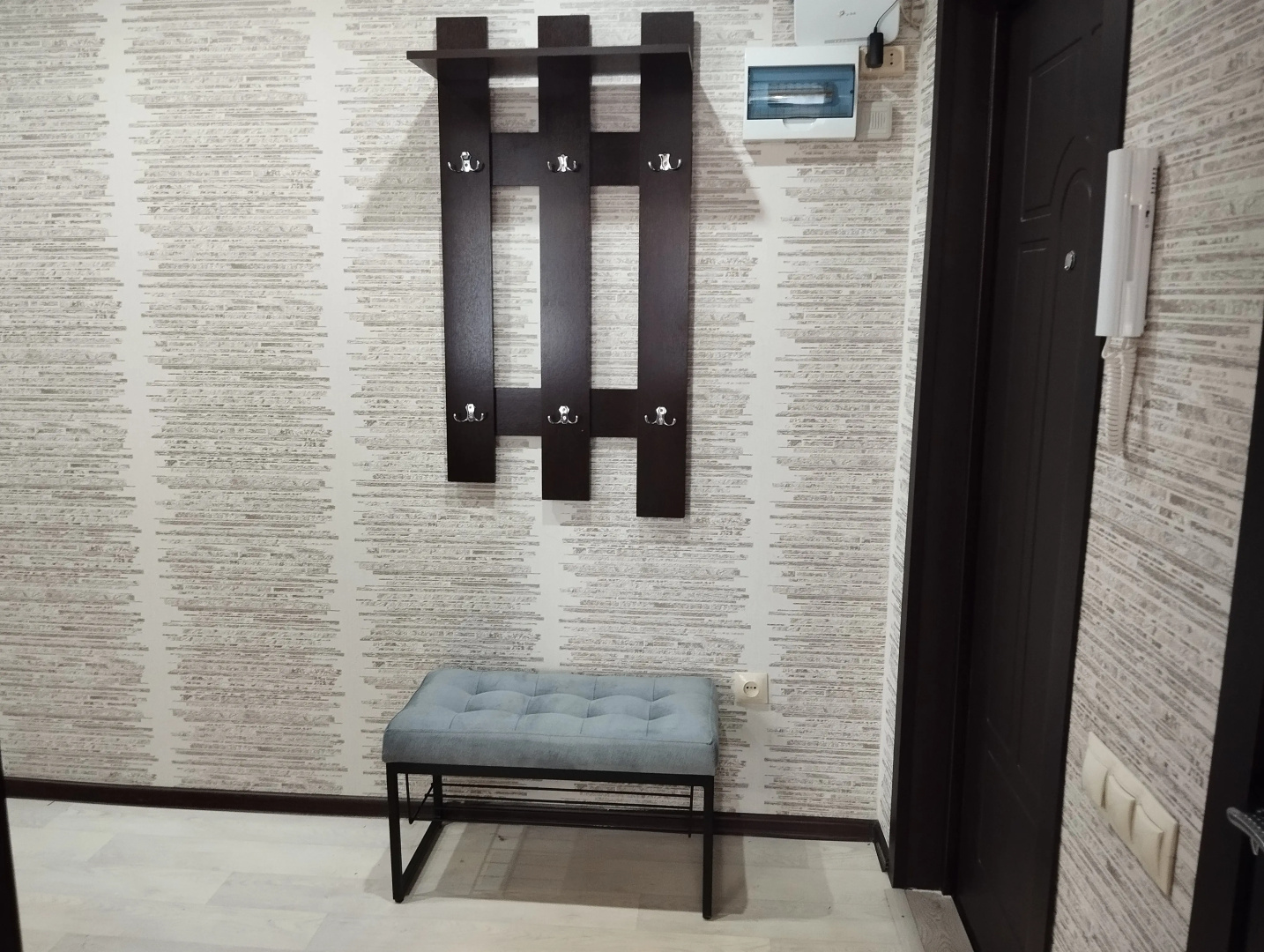 Апартаменты Best Guest House на Константина Симонова