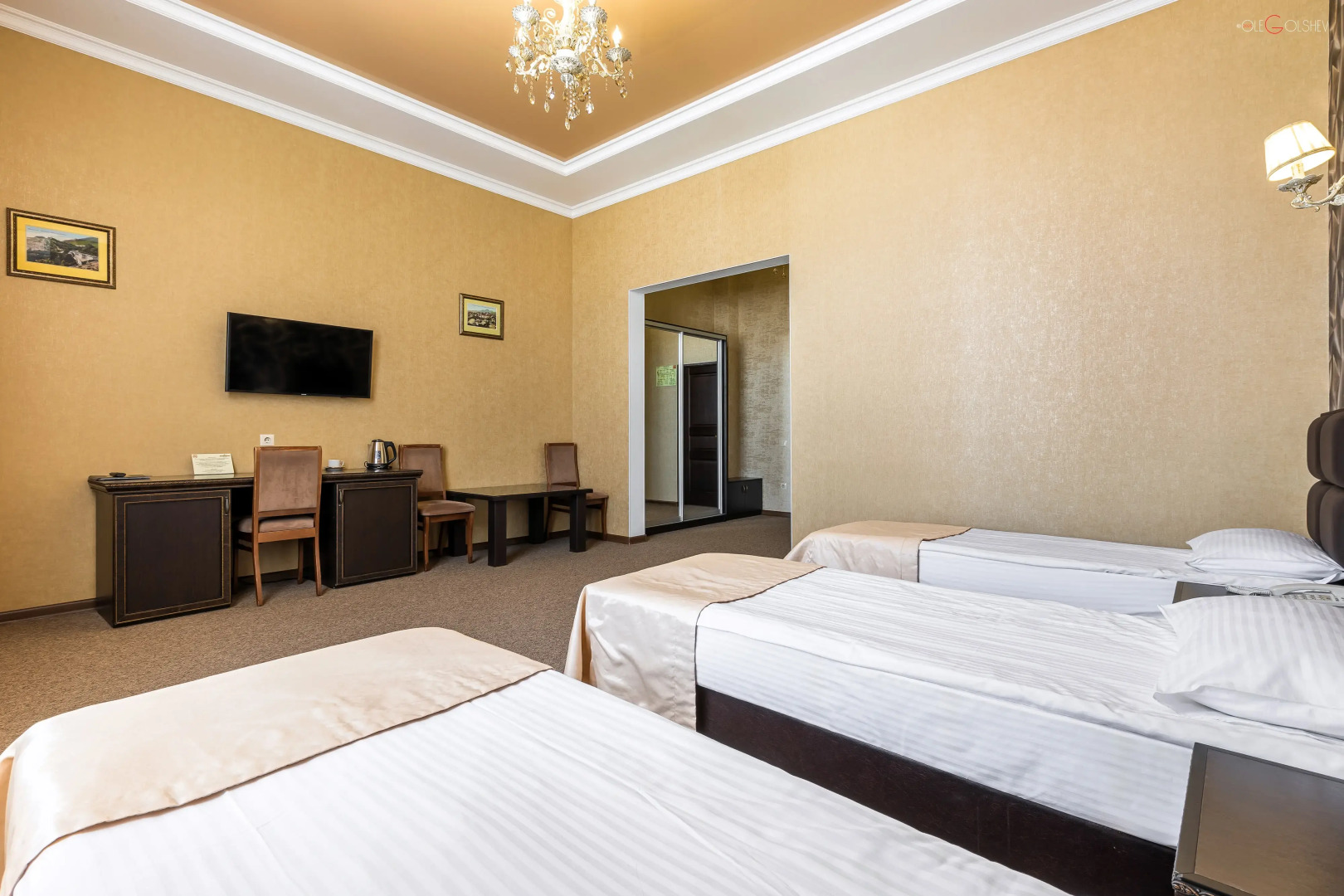 Отель Gold Star