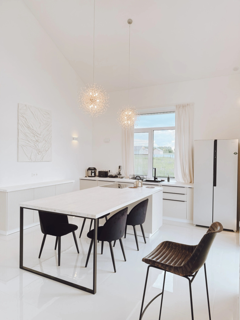 Шале Дизайнерский с Видом на Монастырь