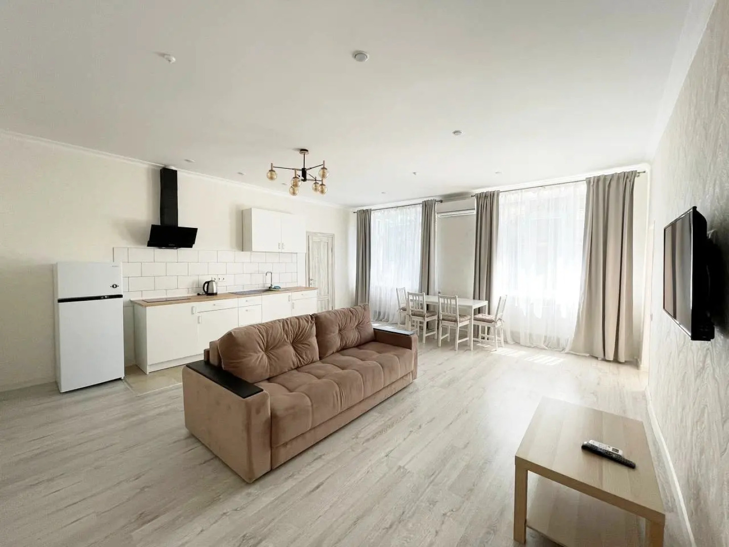 Курортный отель Два моря