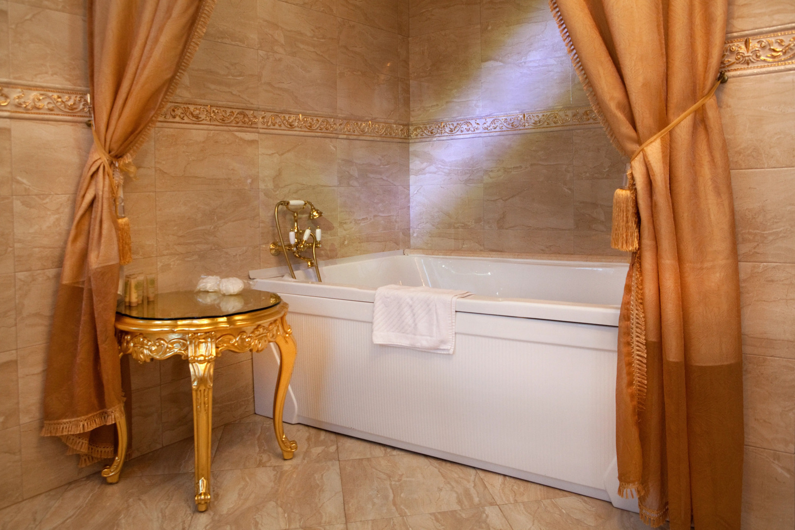 Петровский Причал Luxury Hotel&SPA