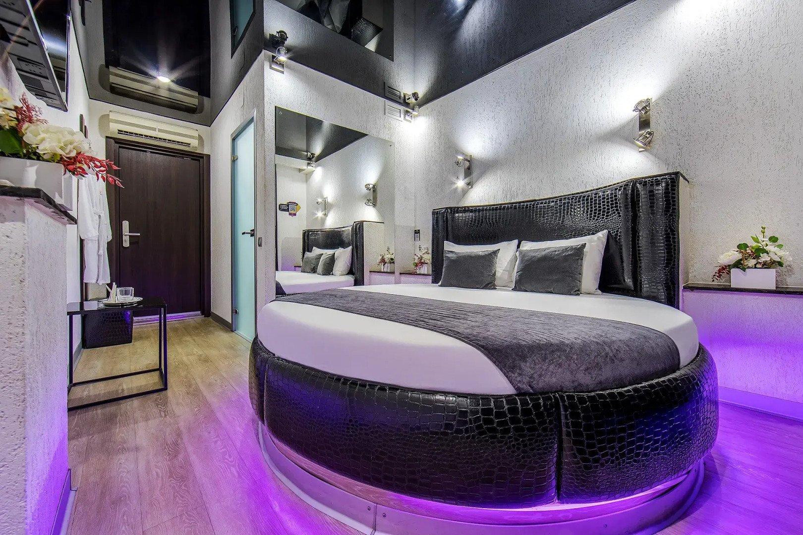 Мини-Отель Алекс на Богатырском