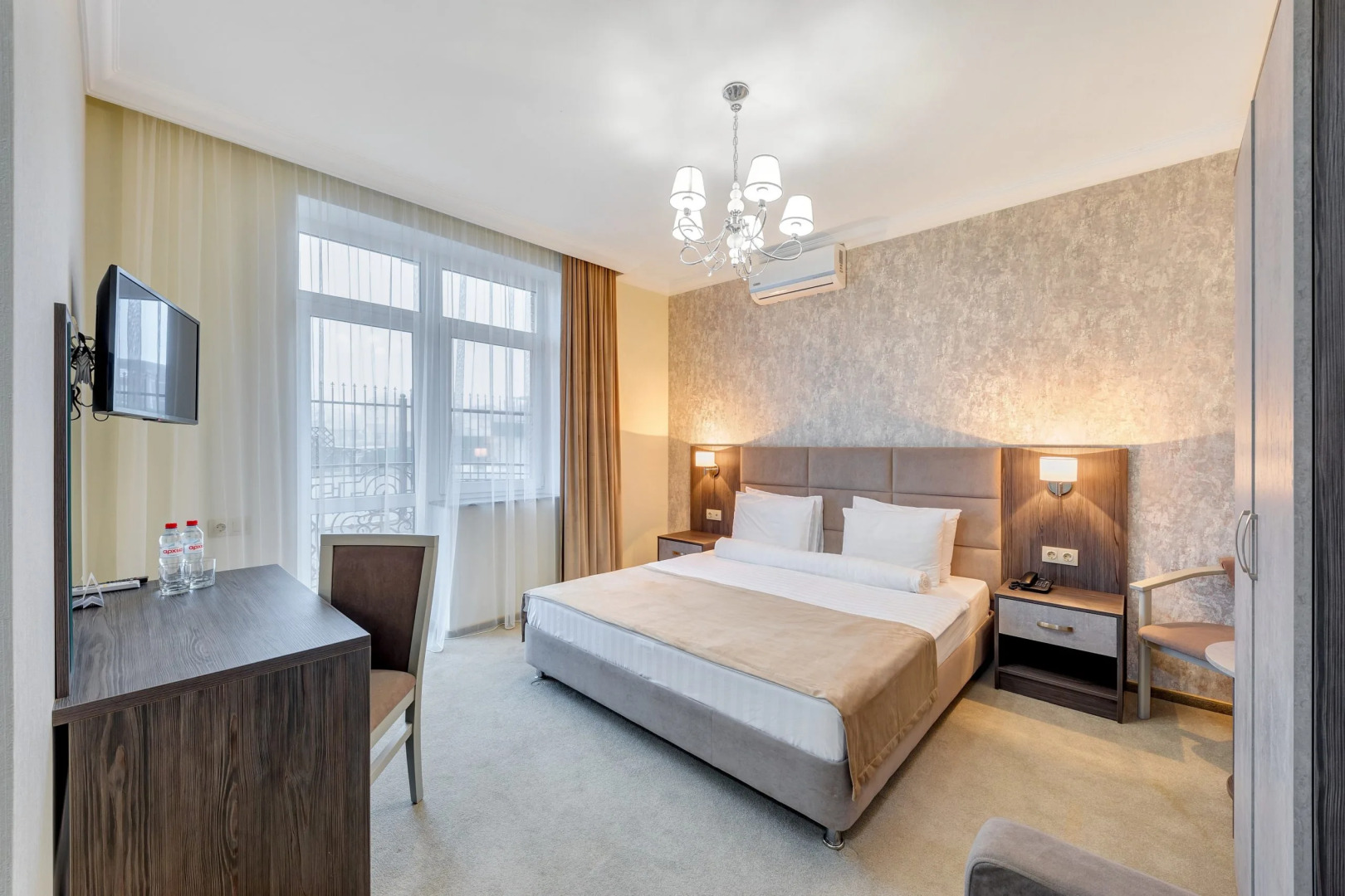 Отель Rinn Rise