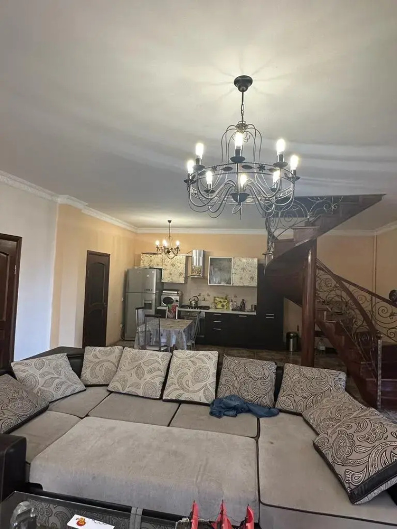 Частный Дом Дача Хазар на  Мира 33