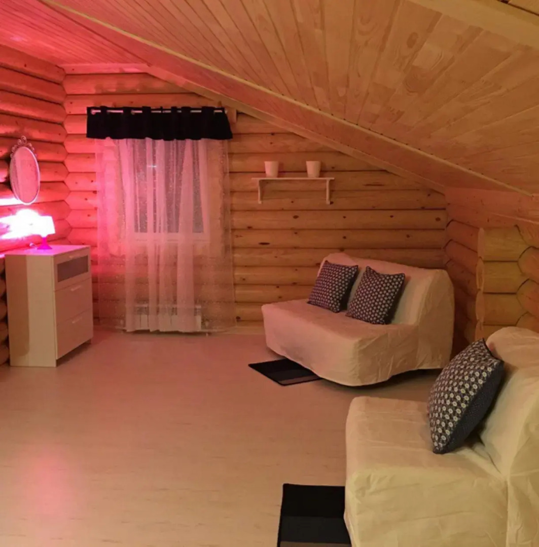 Дом с Бассейном