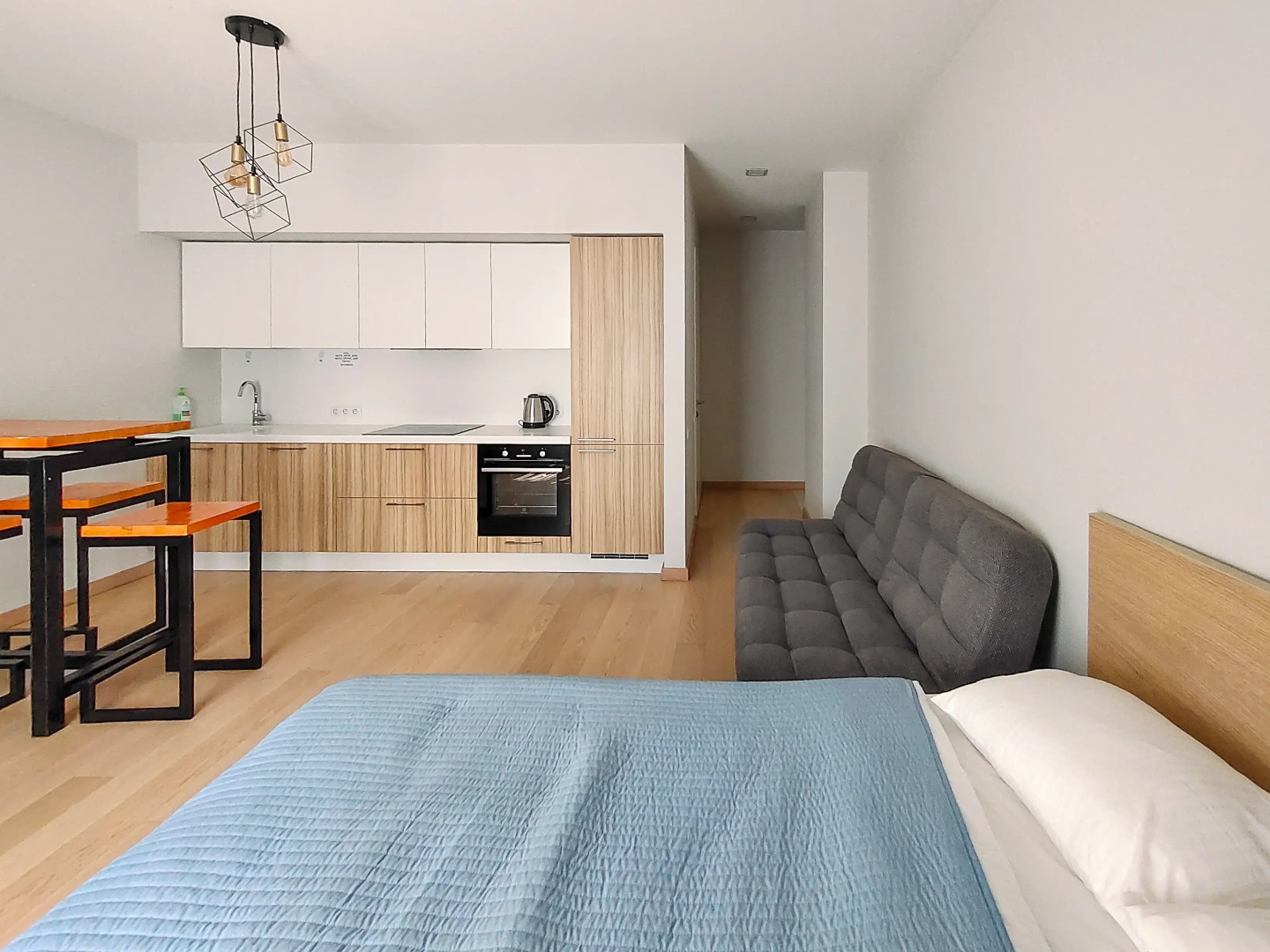 Aпартаменты #1 Superior studio for 2+2 by Lo Apartments