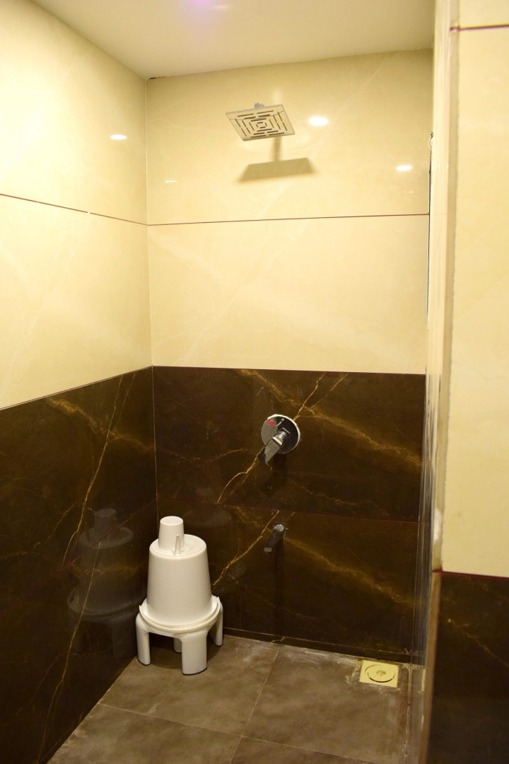 Отель Royal Square by Sky Stays