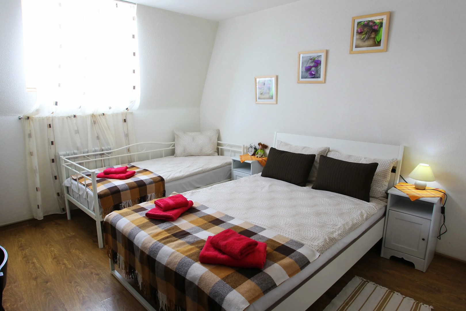 Отель Iceberg House