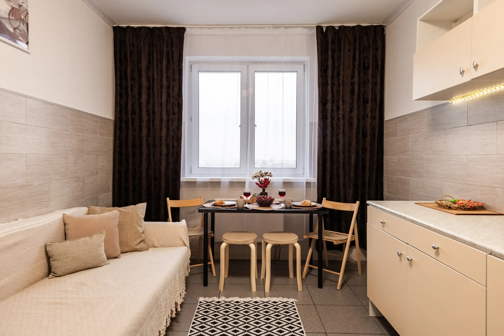 Квартира Уютная Natali Apart у метро Академика Янгеля