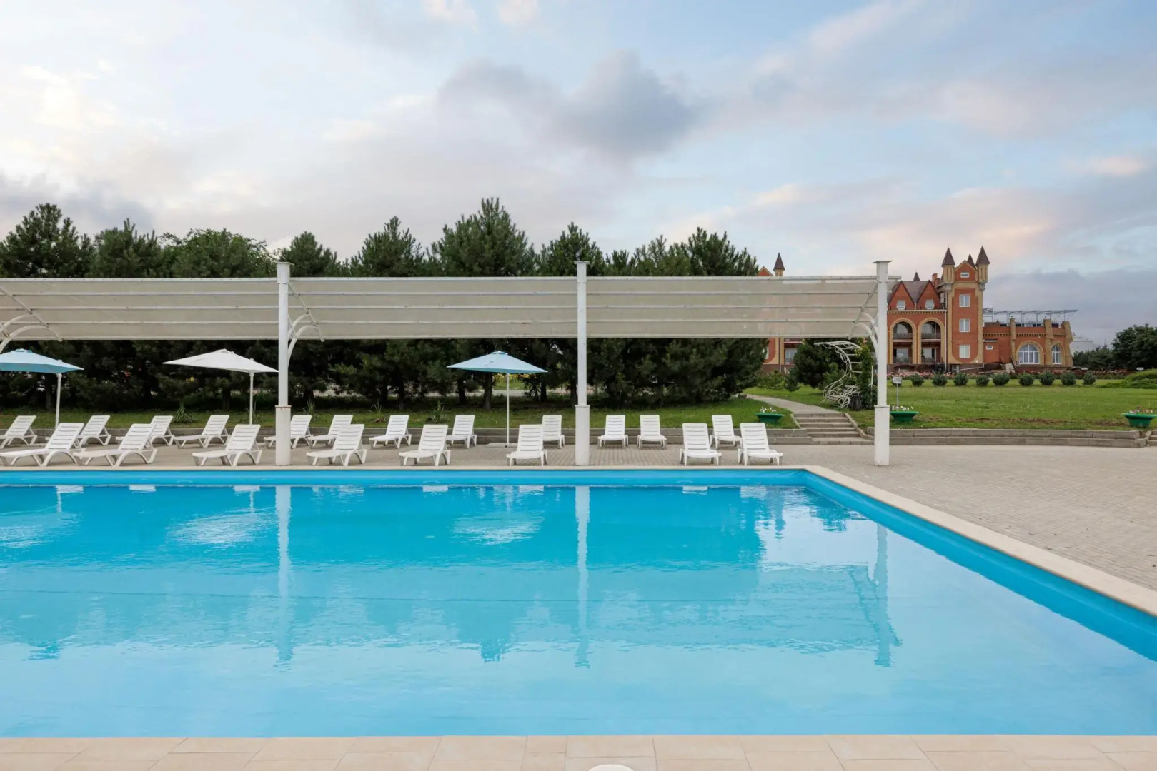 Гостиница Приазовье