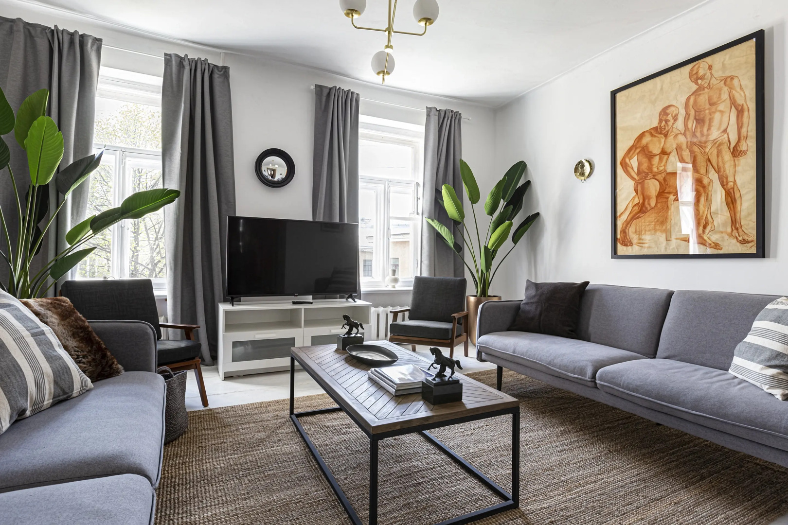 Квартира В Самом Центре С Парковкой