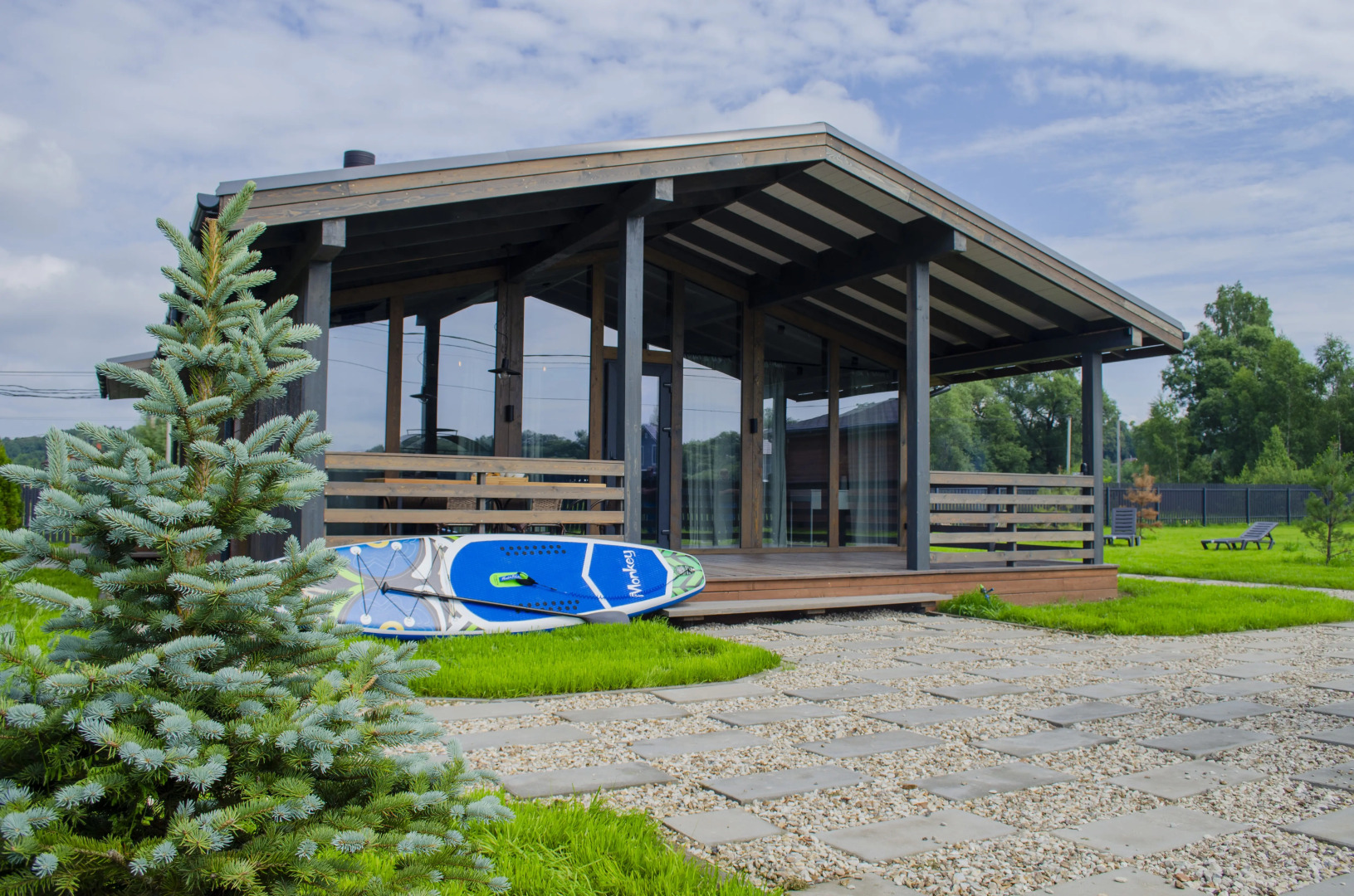 Частный дом у реки с 3 спальнями