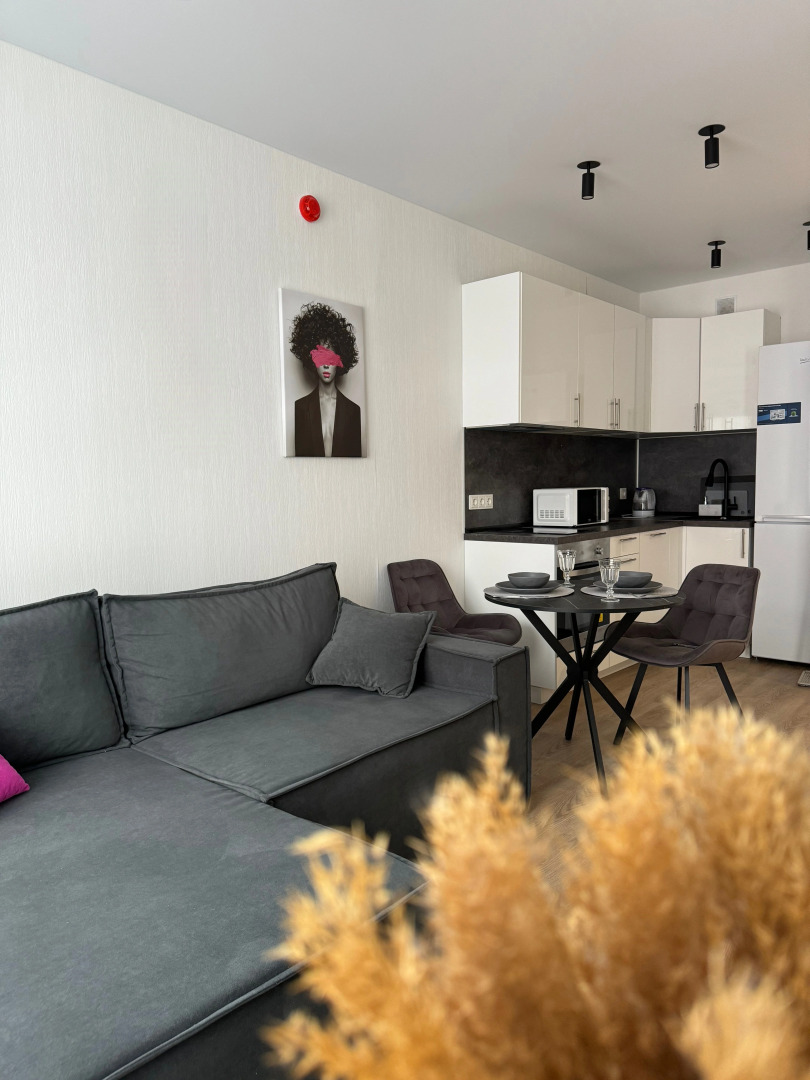 Уютная и Стильная Квартира с Панорамным Видом