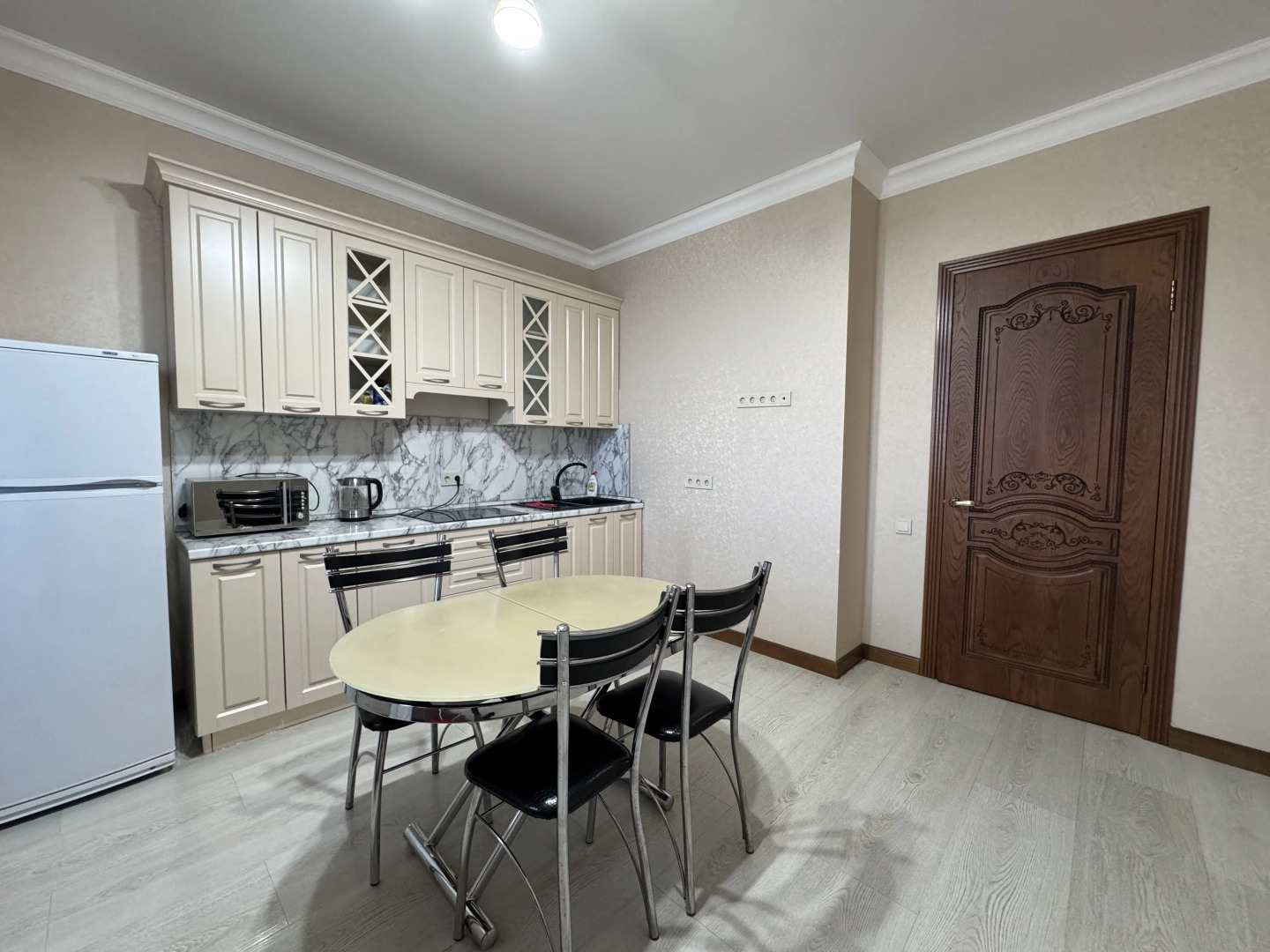 Квартира с красивым видом на море 2