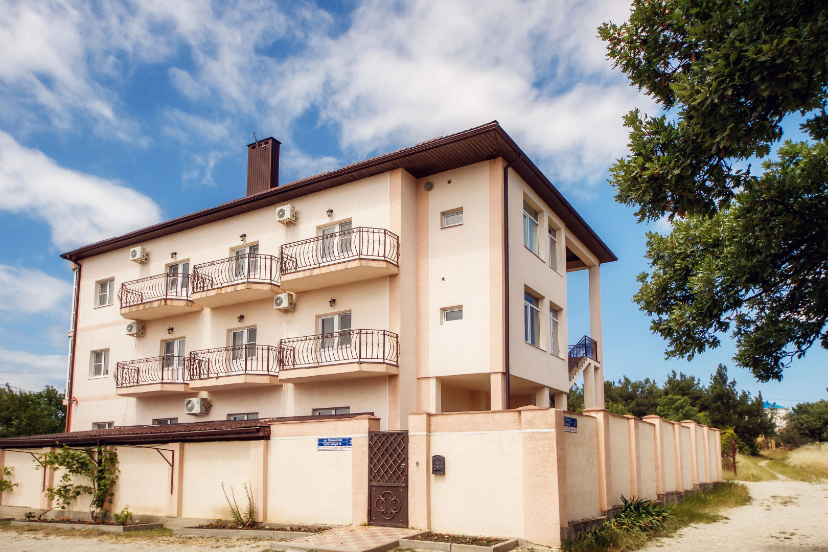 Гостевой дом на Ялтинской