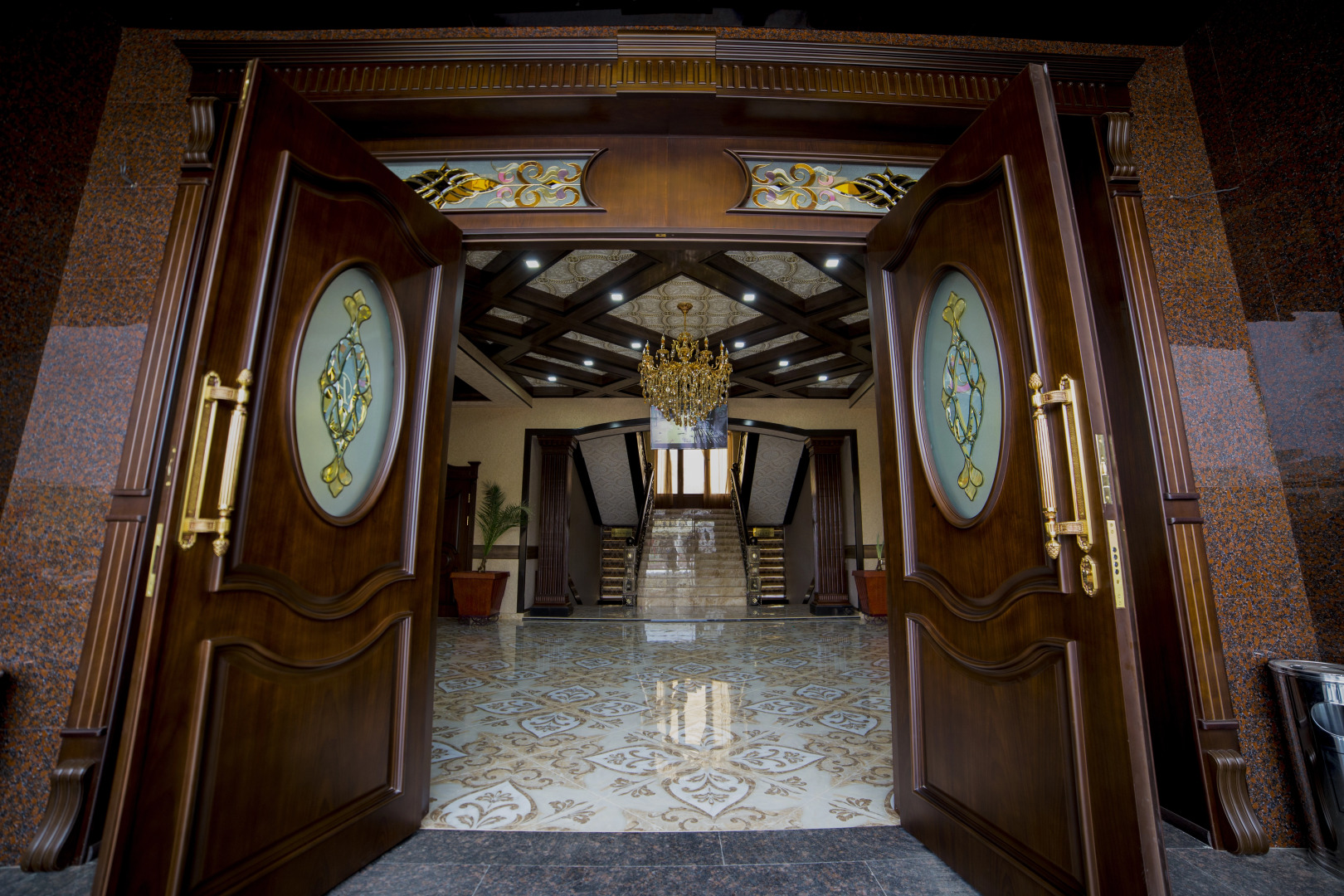 Отель Edem Plaza