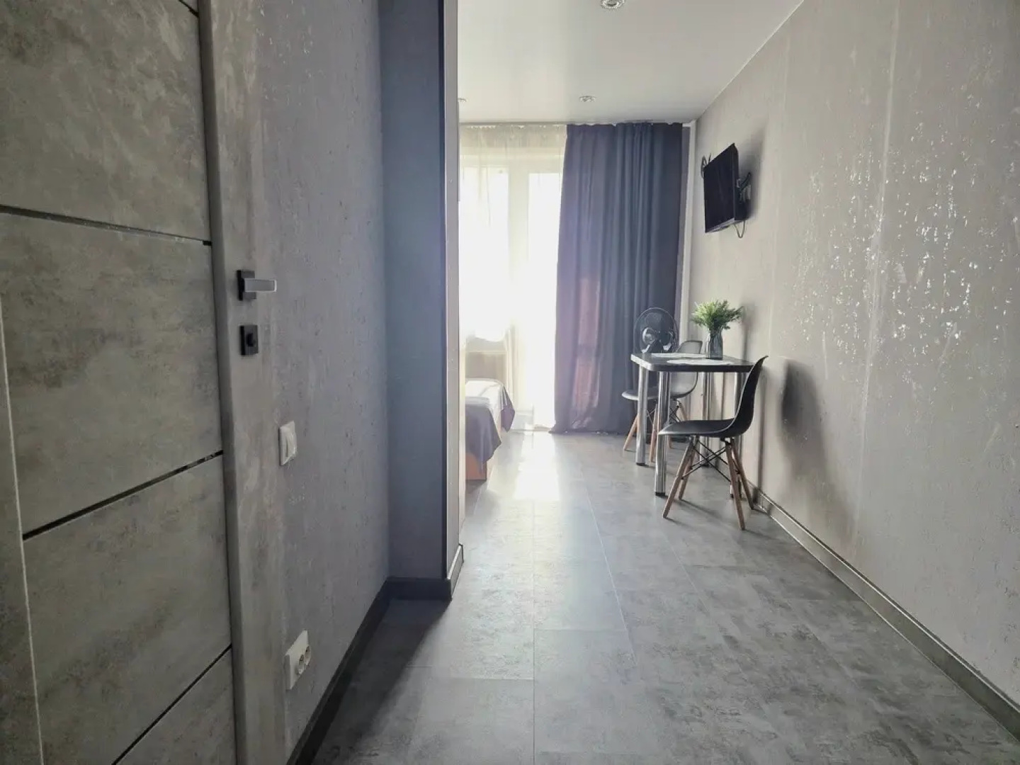 Квартира студия на Октябрьской