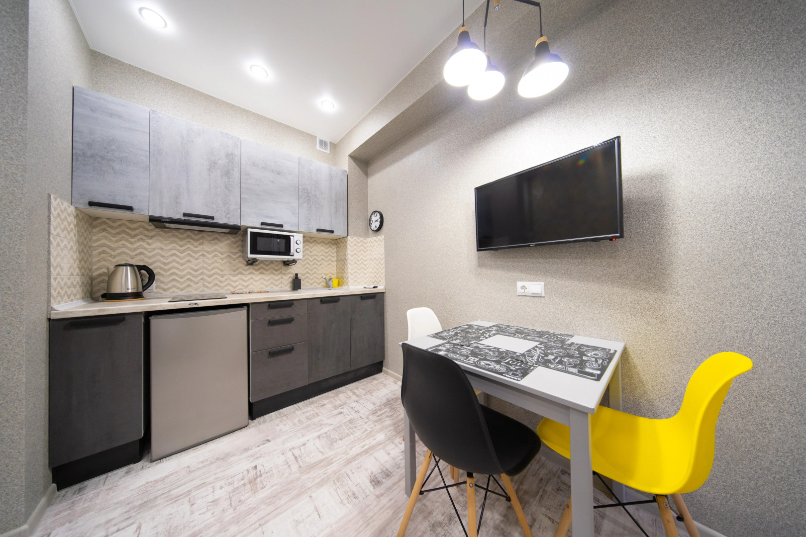 Апартаменты Море Апартаментов на Эстонской 37-5