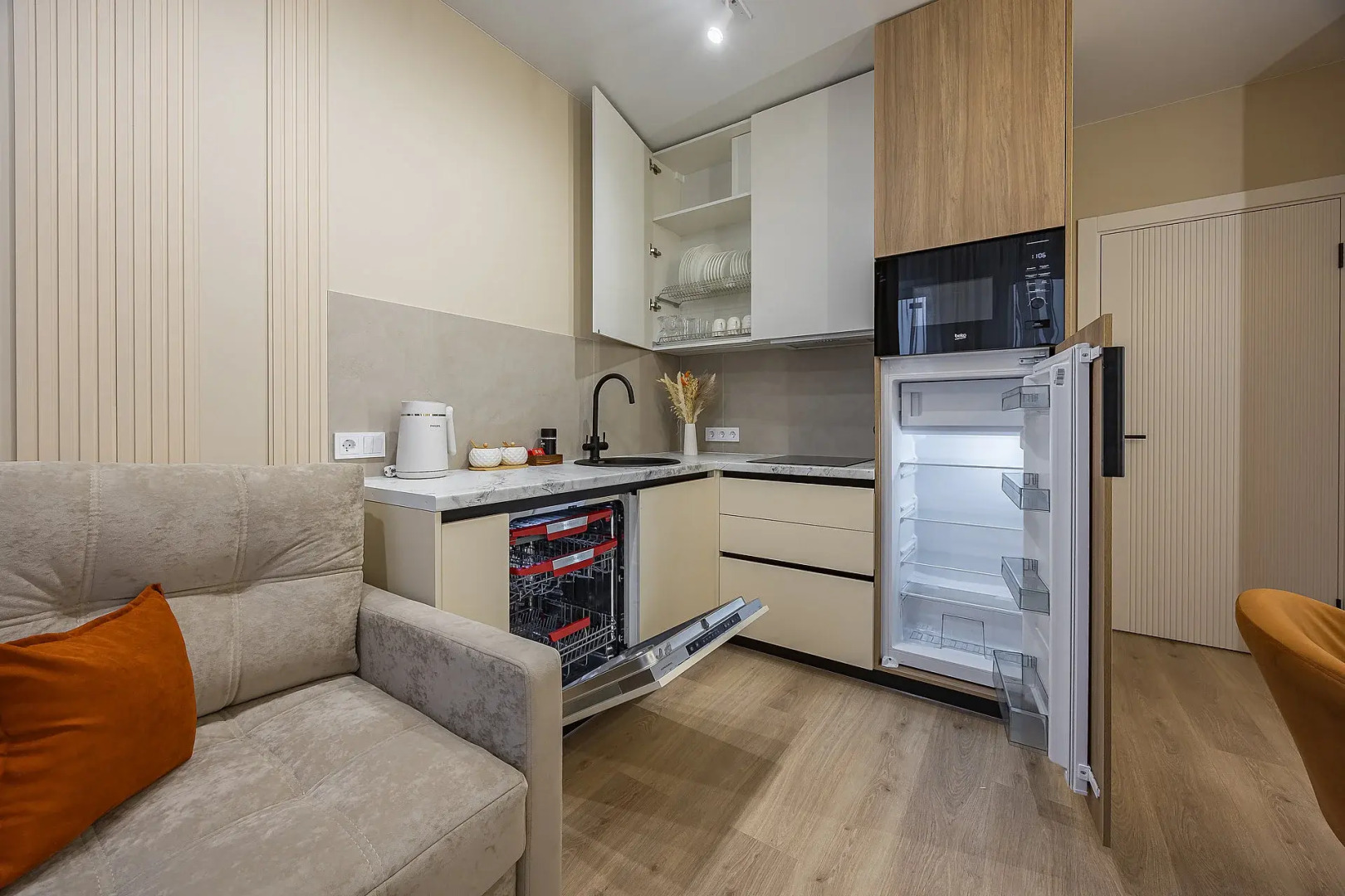 Апартаменты новые в центре Сова-Дом