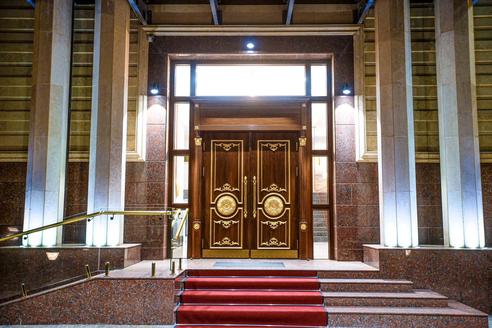 Отель Krokus Plaza