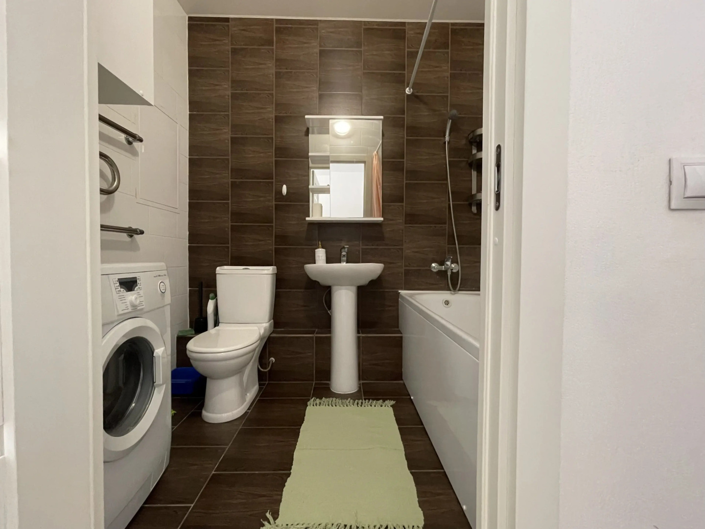 Квартира-студия с панорамными окнами