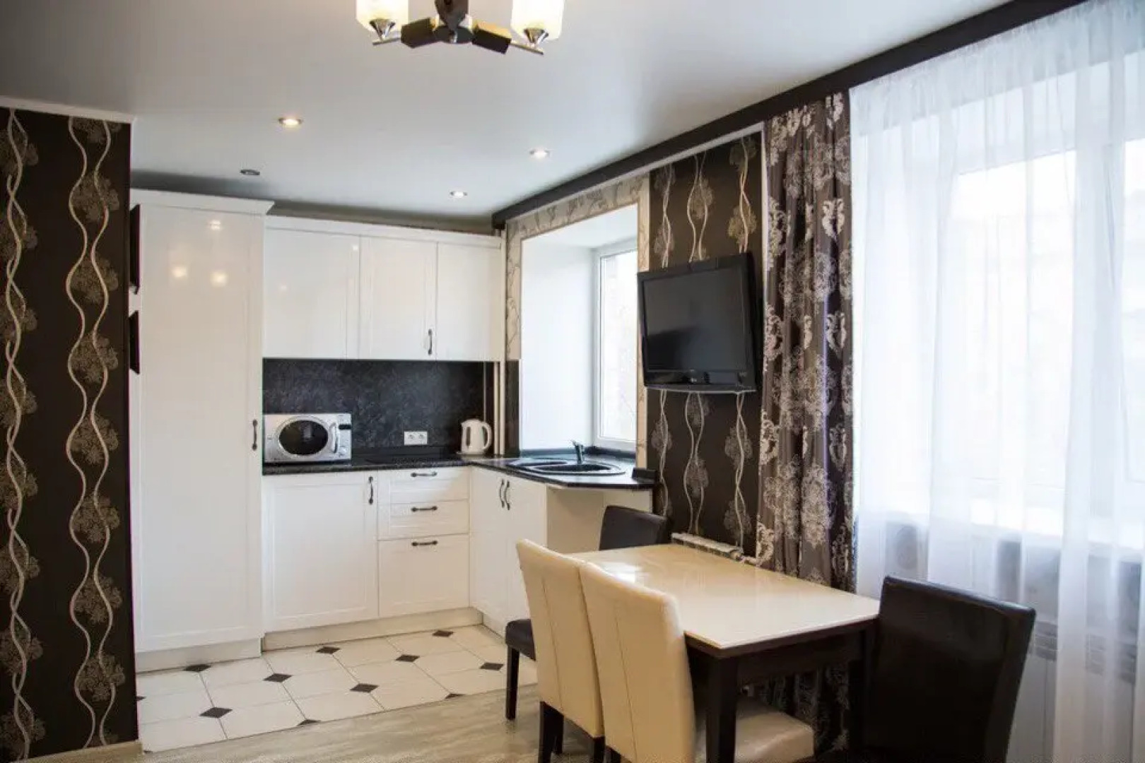 Апартаменты на Луначарского 38