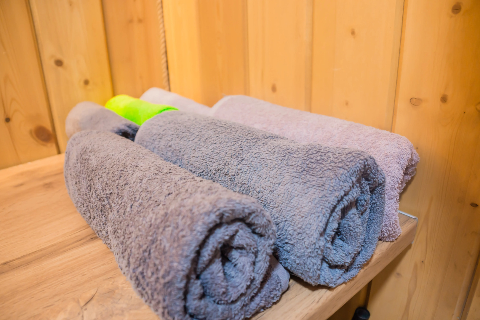 Частный дом Загородный комплекс на берегу реки с баней 1