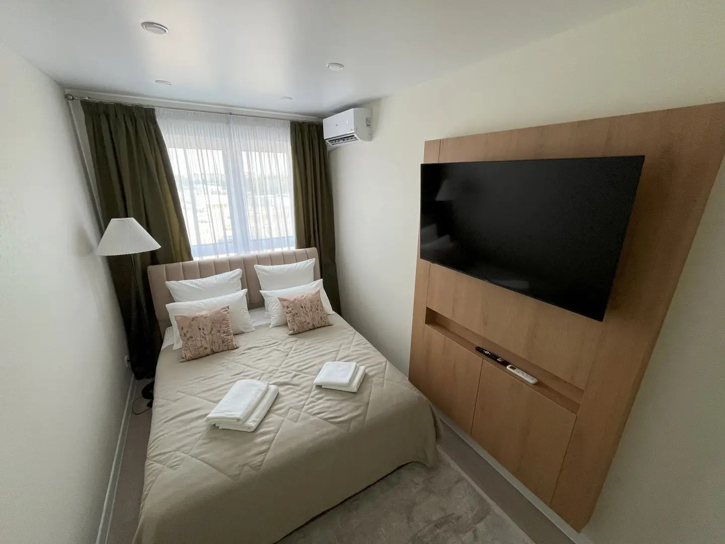 Квартира на Яшиной 4