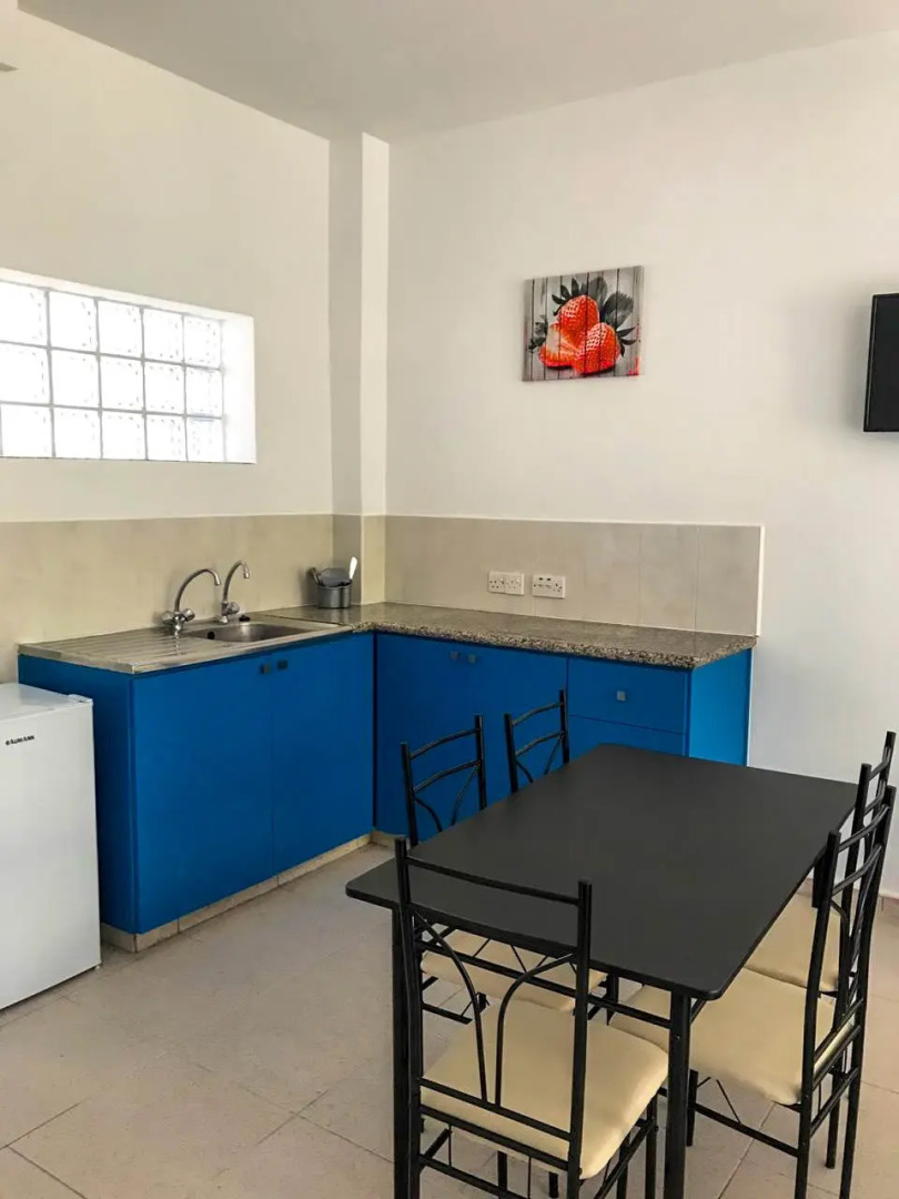 Апарт-отель Athinas Court