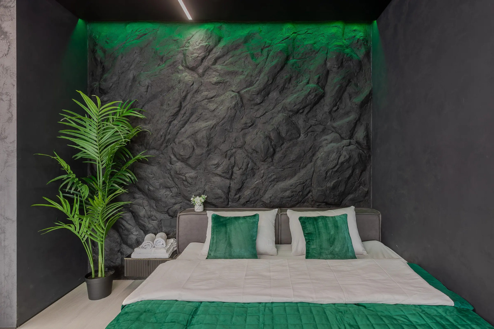 Апартаменты Элитные Апартаменты RentPlaza ЖК Парус