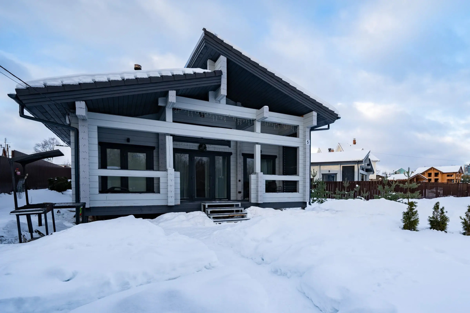 База отдыха SNHAUS