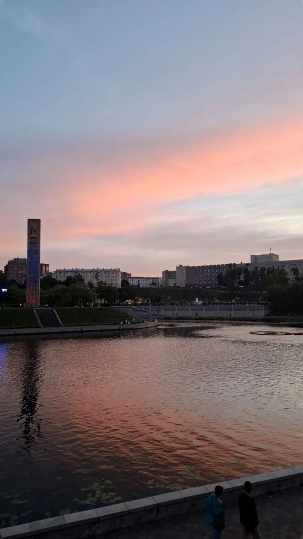 Квартира  уютная двухкомнатная в центре города.