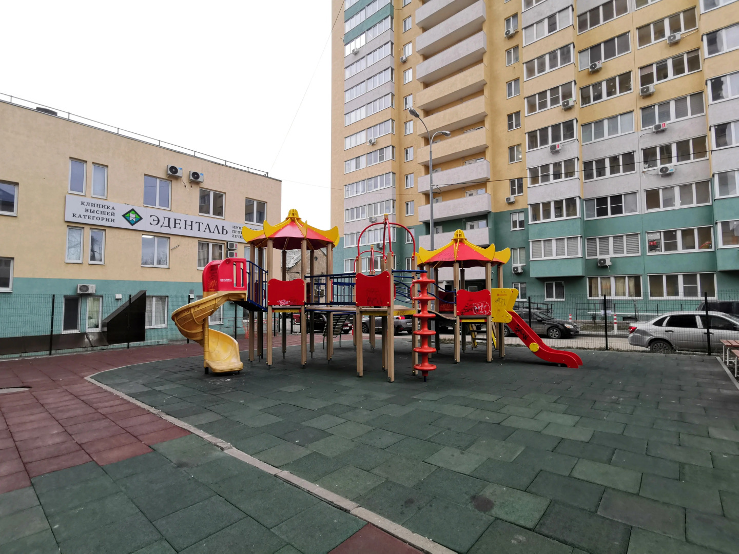 Апартаменты на Дыбенко 27А