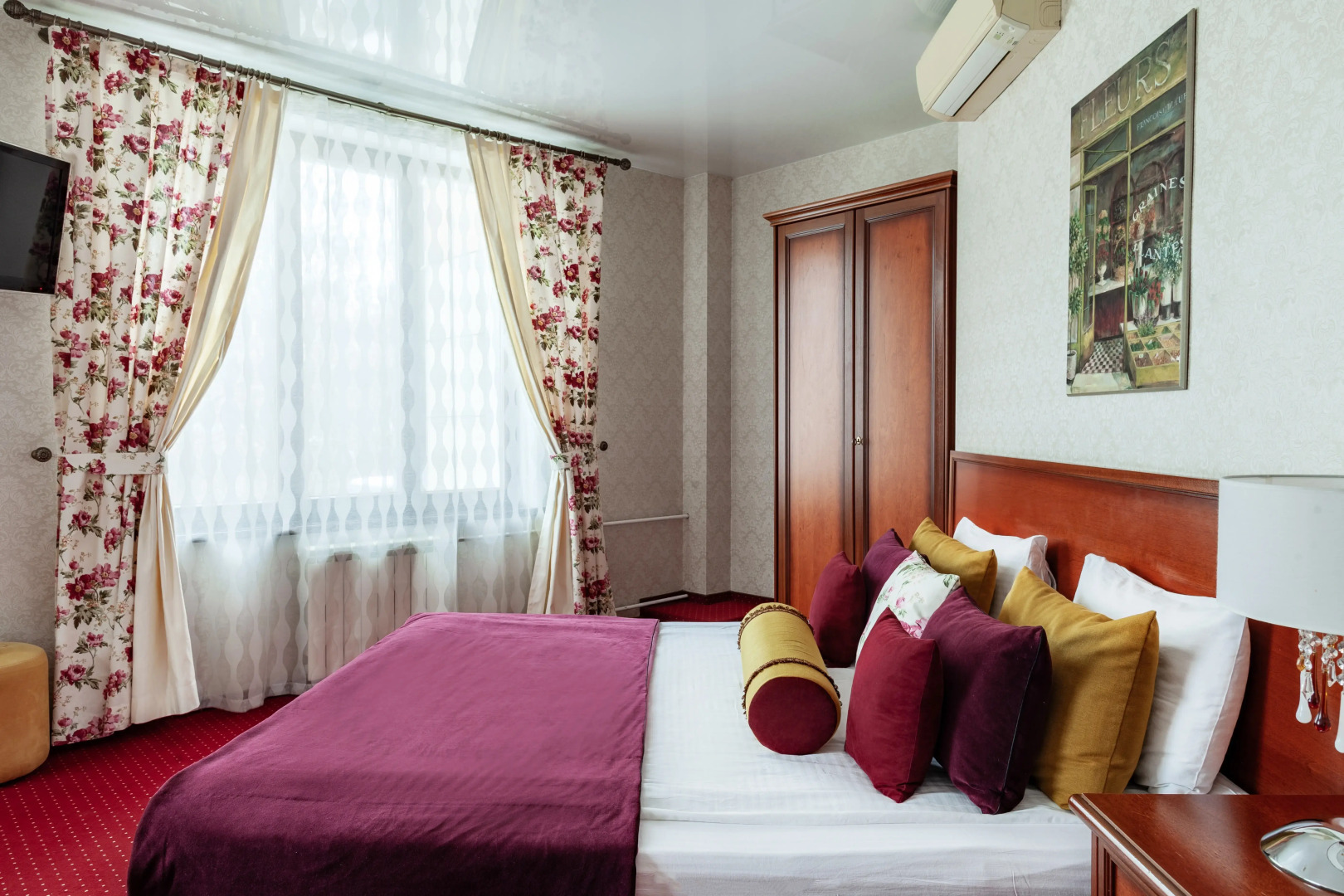 Отель Полиарт Парк