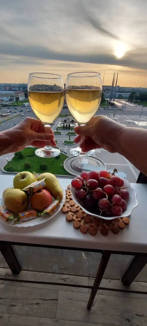 Апартаменты в самом центре Витебска с шикарным панорамным видом на площадь Победы