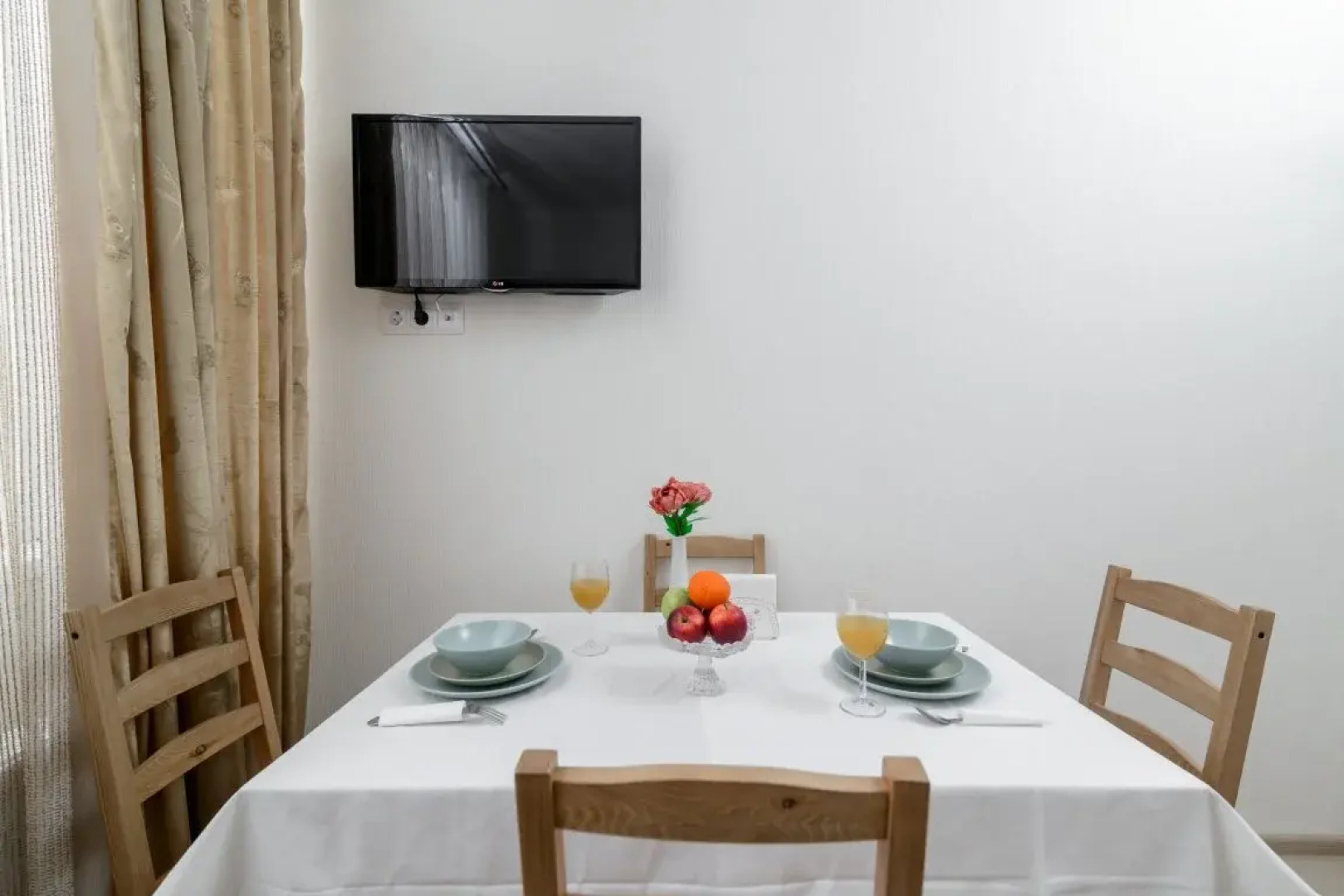 Квартира рядом с ТЦ и метро от FolkFort — практичное решение для командировки и отдыха