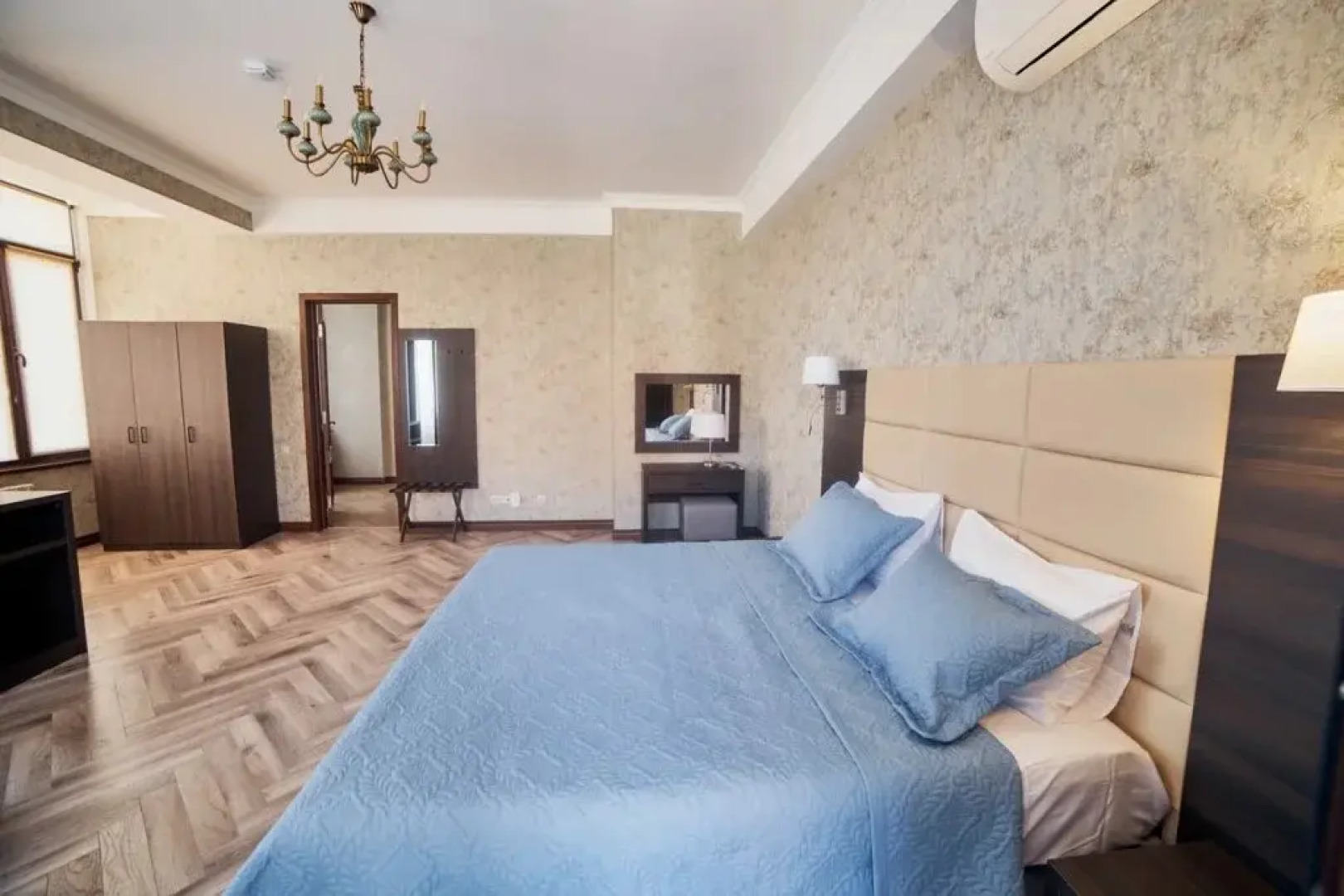 Отель  Аль-Фирай