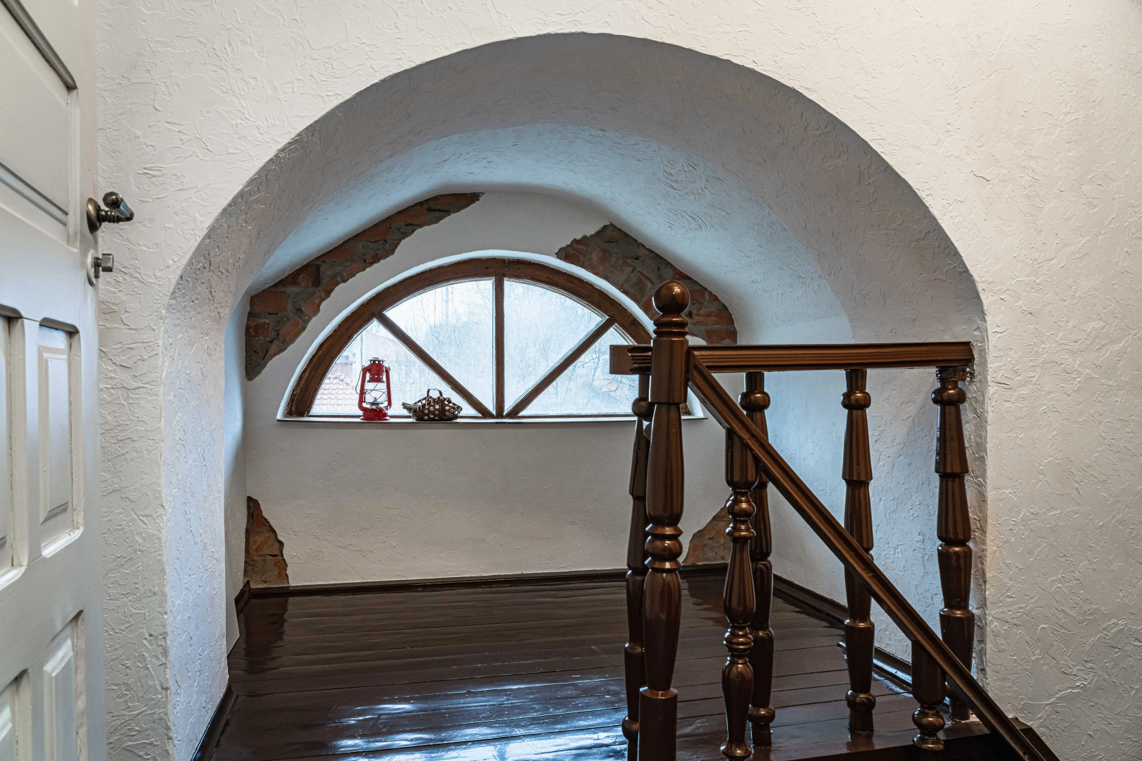 Квартира Трехкомнатная Московская 12