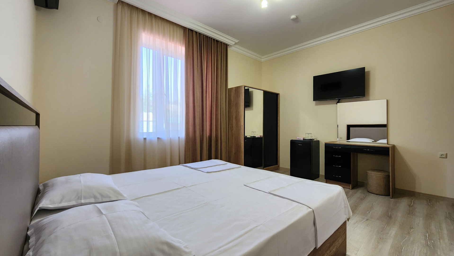 Отель Golden Resort