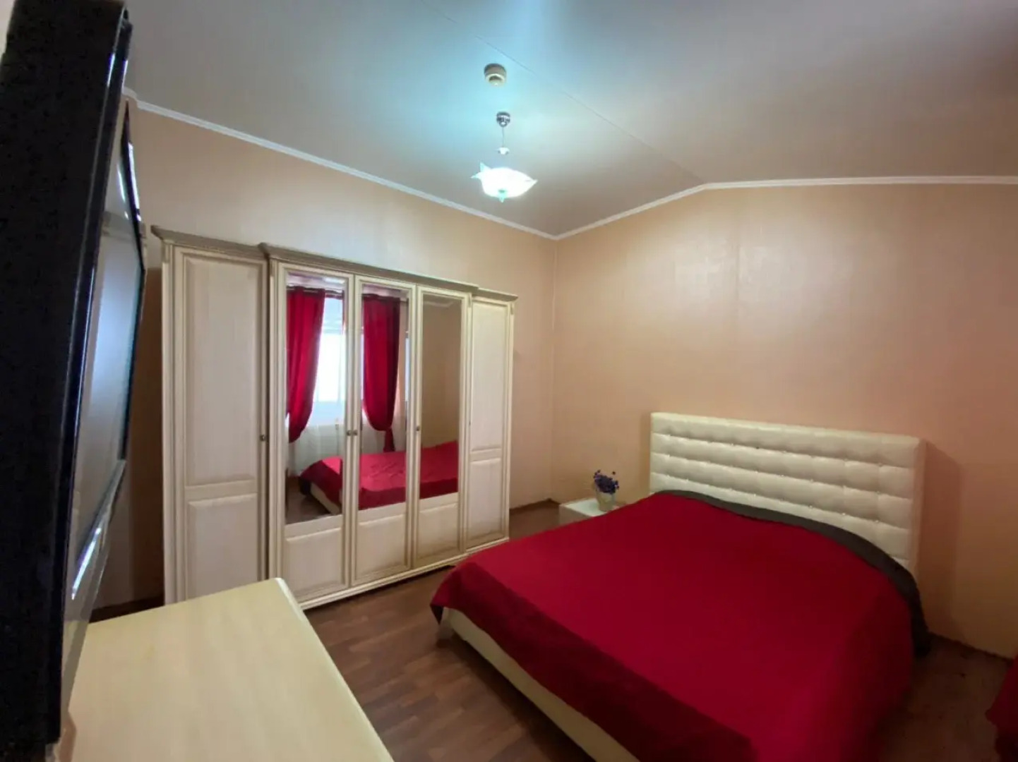 Отель Версаль