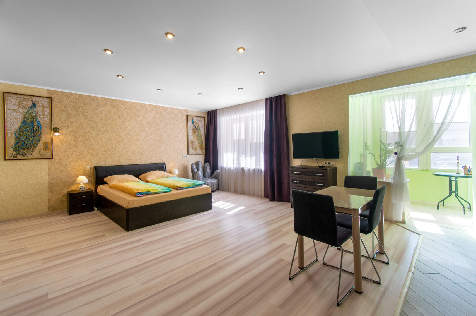 Апартаменты West39 на Шахматной 4В