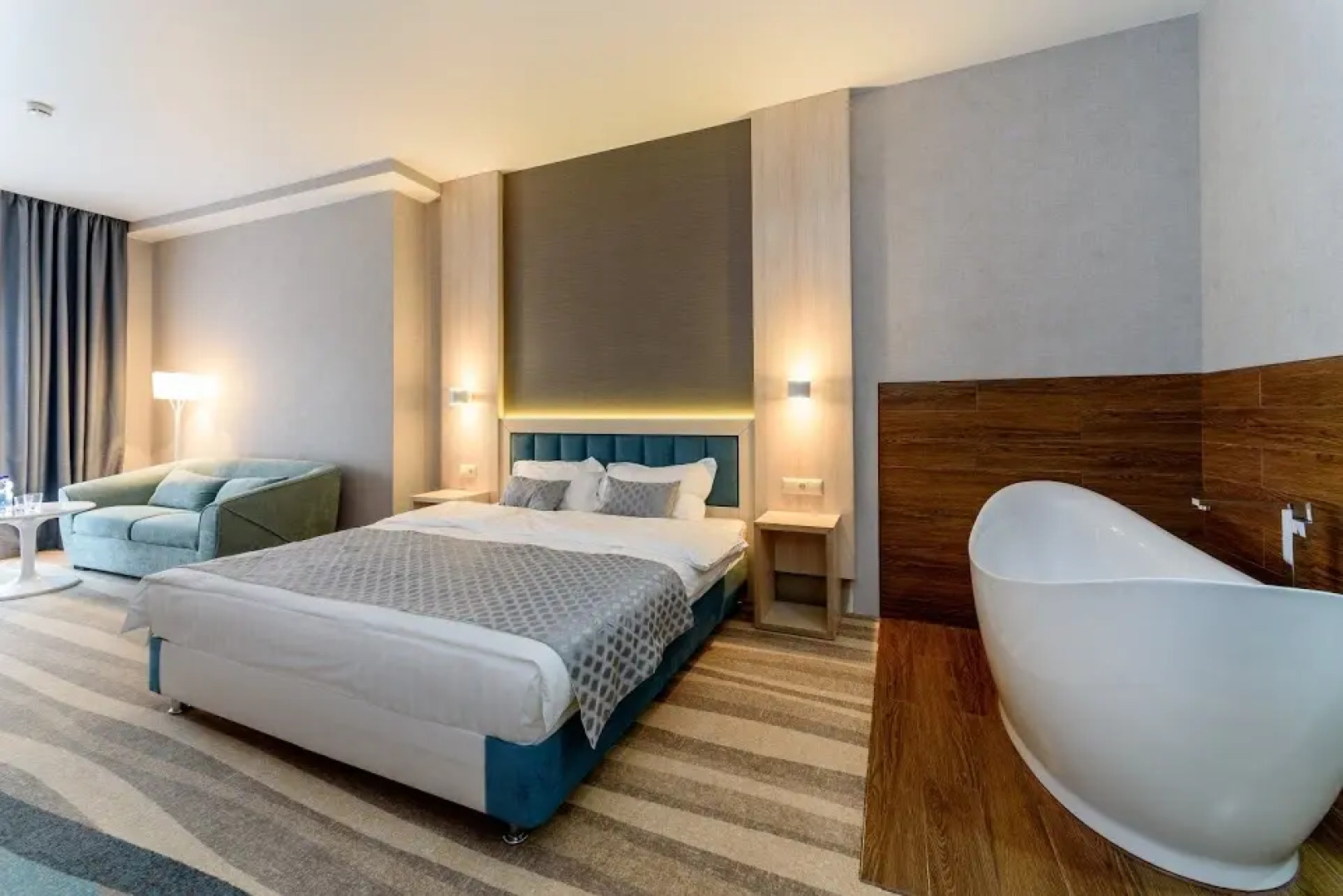 Отель Grand Spa Avax