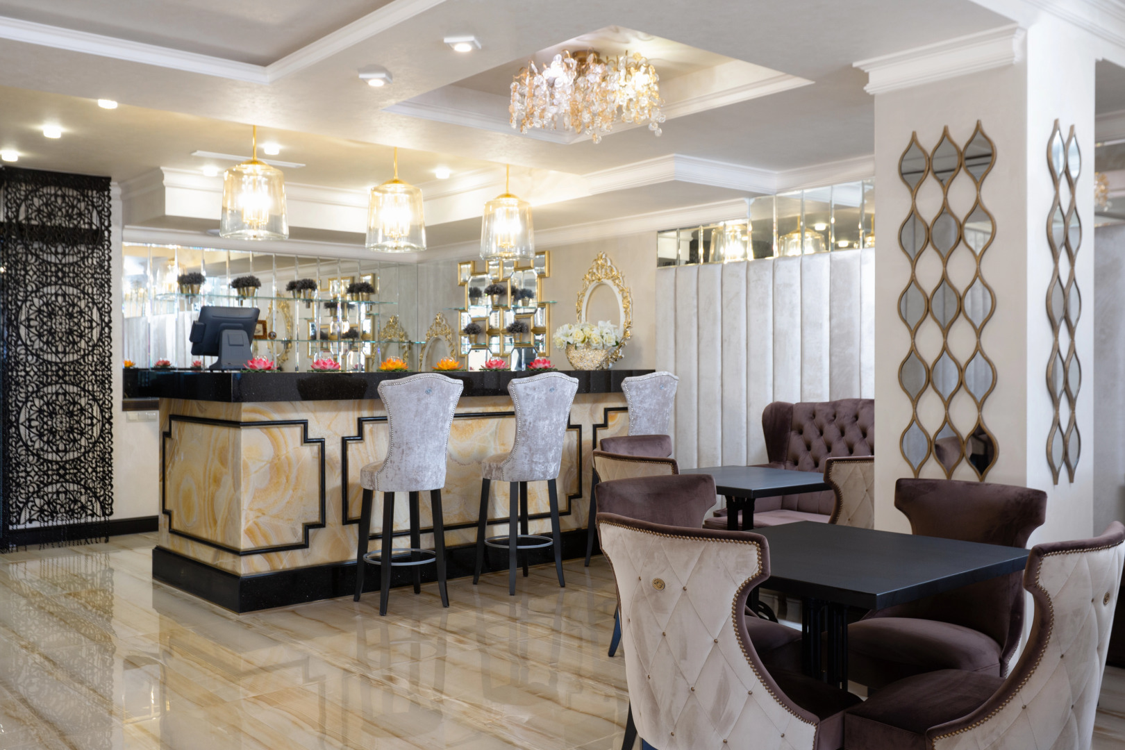 Отель Tropicana