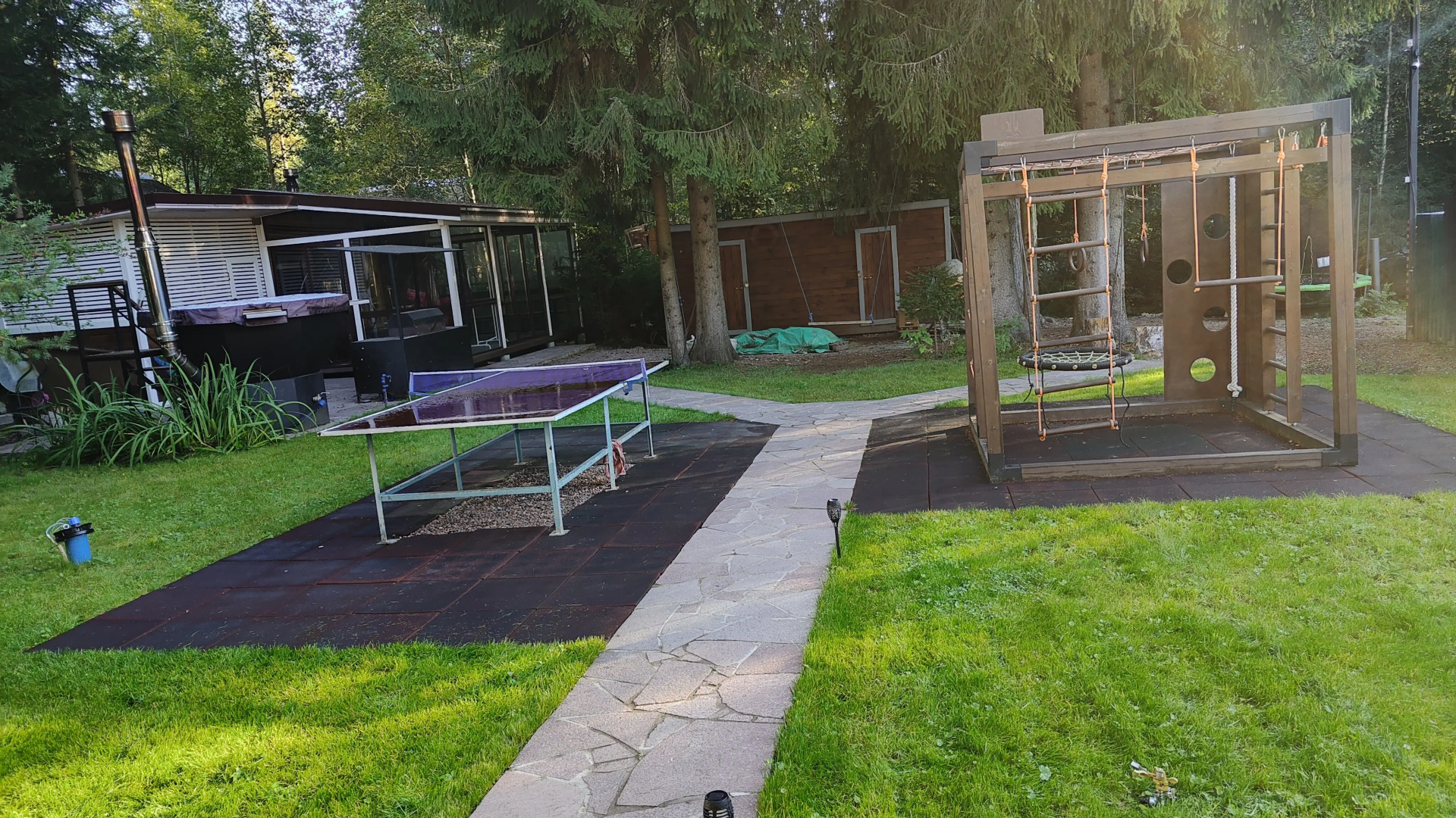 Частный дом Lux 130 кв.м в сосновом лесу на берегу озера в Рощино